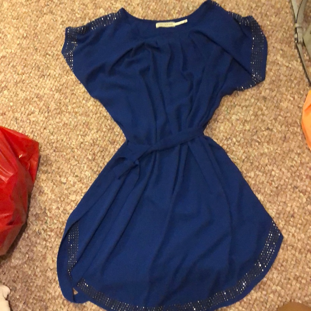 Body Central light weight dress